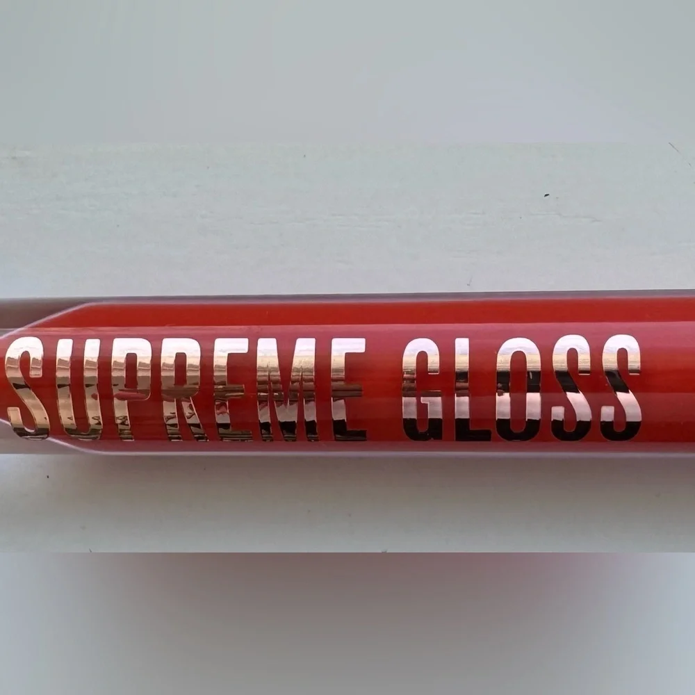 Jeffree Star Supreme Gloss Lip Gloss Everybody Knows Shine Effect